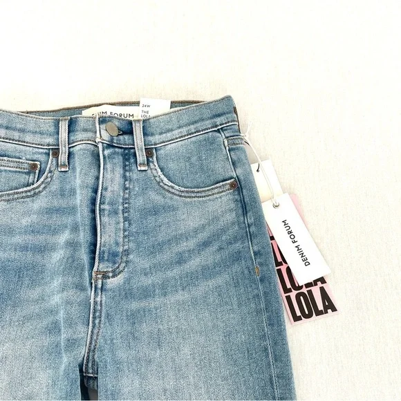 ARITZIA Denim Forum The Lola High Rise Skinny 24W 30L from Aritzia - Picture 6 of 8